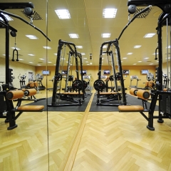 Отель Hilton Munich Airport фитнесс-зал