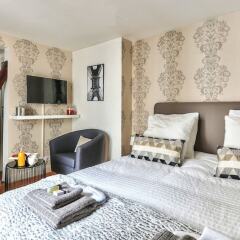 Отель Love Nest in Saint Germain Париж комната для гостей фото 3