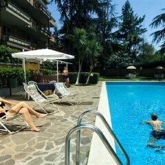 Park Hotel Blanc et Noir бассейн