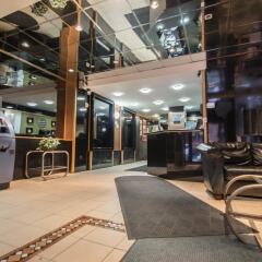 Отель La Quinta Inn & Suites New York City Central Park США, Нью-Йорк - отзывы, цены и фото номеров - забронировать отель La Quinta Inn & Suites New York City Central Park онлайн интерьер отеля фото 2