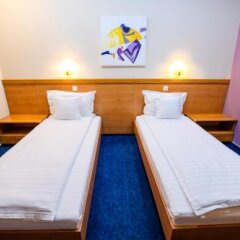 Hotel Torontal in Timisoara, Romania from 71$, photos, reviews - zenhotels.com guestroom