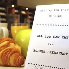 Отель Holiday Inn Express Cologne - City Centre Кёльн спортивное сооружение