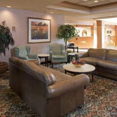 Отель Best Western Plus Port O'Call Hotel Канада, Калгари - отзывы, цены и фото номеров - забронировать отель Best Western Plus Port O'Call Hotel онлайн интерьер отеля фото 2