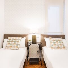 Отель 4pax. With 2 Bds. & 2 Bathrooms Next to Atocha Train Station Мадрид фото 2
