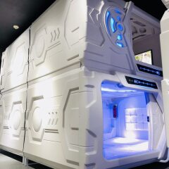 Burrow Hostel @ Smith Сингапур банкомат