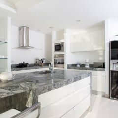 Отель Villa 7th Heaven Beach Front в номере