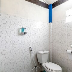 Отель Lanta Lily Resort Ланта ванная
