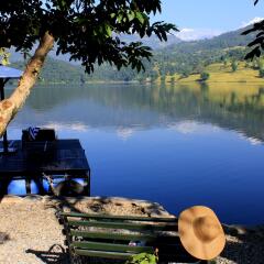 Отель The Begnas Lake Resort & Villas Непал, Лехнат - отзывы, цены и фото номеров - забронировать отель The Begnas Lake Resort & Villas онлайн приотельная территория фото 2