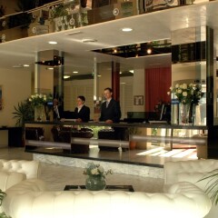 Vittoria Hotel интерьер отеля