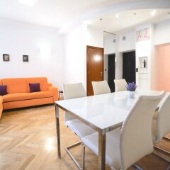 Отель AAA STAY Castle Square Old Town