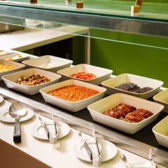 Отель Holiday Inn London - Regents Park питание фото 2