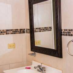 ClockTower Apartments in Discovery Bay, Jamaica from 438$, photos, reviews - zenhotels.com bathroom photo 2