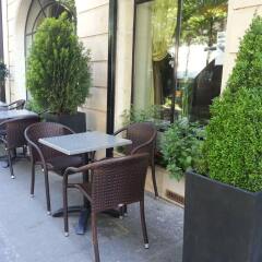 Отель Hôtel Derby Eiffel питание