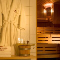 Отель Crowne Plaza Berlin City Centre сауна