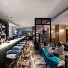 Отель Hilton Edinburgh Carlton гостиничный бар