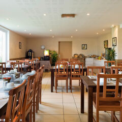 Отель Residhotel les Hauts d'Andilly питание