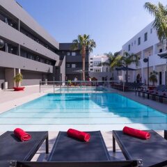 Отель Migjorn Ibiza Suites & Spa бассейн