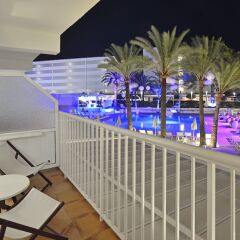 Апартаменты Sol House The Studio Calviá Beach балкон