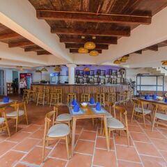 Ally Beach Boutique Hotel Hoian гостиничный бар
