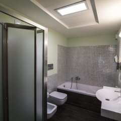 Hotel Mediterraneo ванная
