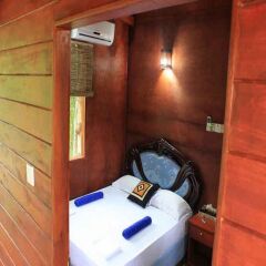 Отель Vista Rooms River Front сейф в номере