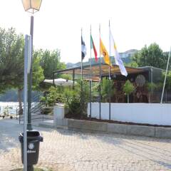 Отель House With 4 Bedrooms in Varzea do Douro, With Furnished Garden and Wi парковка