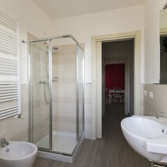 Отель Riva Azzurra Residence Римини ванная фото 2