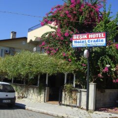 Besik Hotel парковка