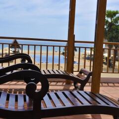 Отель Maalu Maalu Resort & Spa балкон