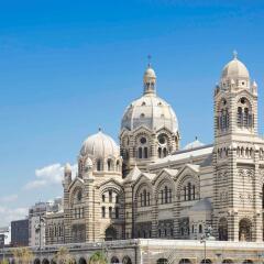 Отель Ibis Marseille Centre Gare Saint Charles городской автобус