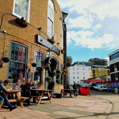 Отель Home Brighton Backpackers фото 2