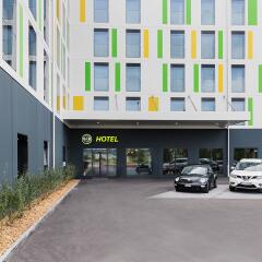 Отель B&B Hotel Zürich Airport Rümlang Швейцария, Рюмланг - отзывы, цены и фото номеров - забронировать отель B&B Hotel Zürich Airport Rümlang онлайн парковка
