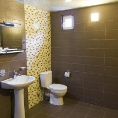 Отель Becho House Грузия, Местиа - отзывы, цены и фото номеров - забронировать отель Becho House онлайн ванная