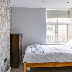 Отель Next to Euston! Perfect 2 bed in Central London Лондон комната для гостей фото 4