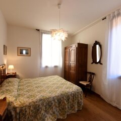 Отель Le Due Corone Италия, Венеция - отзывы, цены и фото номеров - забронировать отель Le Due Corone онлайн комната для гостей фото 5
