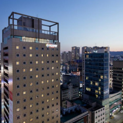 Отель Ramada Encore Seoul Dongdaemun Южная Корея, Сеул - отзывы, цены и фото номеров - забронировать отель Ramada Encore Seoul Dongdaemun онлайн балкон