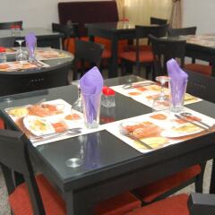 Suru Express Hotel Surulere питание
