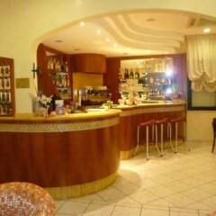 Hotel Pigalle Риччоне гостиничный бар