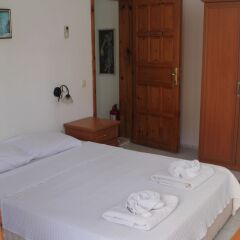 Lizo Hotel сейф в номере