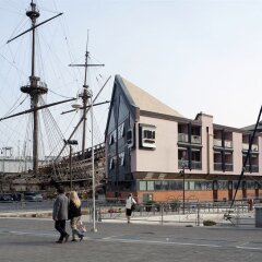 Отель NH Collection Genova Marina спортивное сооружение