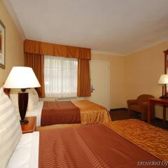 Отель Best Western Hollywood Plaza Inn США, Лос-Анджелес - отзывы, цены и фото номеров - забронировать отель Best Western Hollywood Plaza Inn онлайн комната для гостей