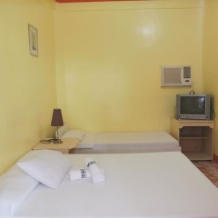 Отель M and E Guesthouse Филиппины, остров Боракай - отзывы, цены и фото номеров - забронировать отель M and E Guesthouse онлайн сейф в номере