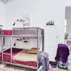 Granny's Inn - Hostel с домашними животными