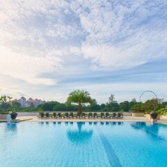 Отель Parkroyal On Beach Road Сингапур бассейн фото 2
