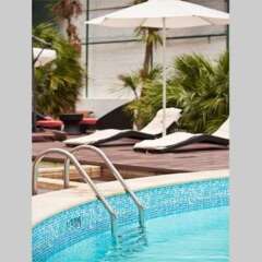 Отель Legendary Lisboa Suites бассейн