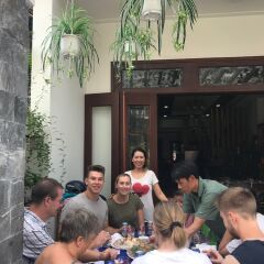 Отель Miss Ten Homestay Хойан с домашними животными