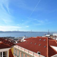Отель Martinhal Lisbon Chiado Family Suites балкон