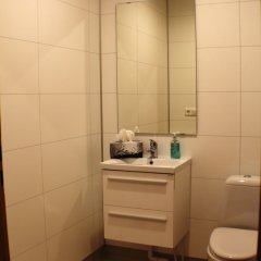 Guesthouse by the creek in Seydisfjordur, Iceland from 184$, photos, reviews - zenhotels.com bathroom