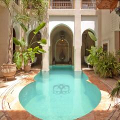 Отель Riad Monika Марокко, Марракеш - отзывы, цены и фото номеров - забронировать отель Riad Monika онлайн бассейн фото 2