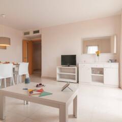 Отель Pierre & Vacances Residence Salou Испания, Салоу - отзывы, цены и фото номеров - забронировать отель Pierre & Vacances Residence Salou онлайн комната для гостей фото 5